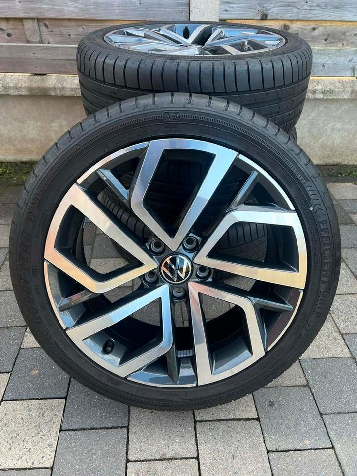 VW TOURAN & CADDY ZOMERSET 225/45/R18, Auto-onderdelen, Banden en Velgen, Banden en Velgen, Zomerbanden, 18 inch, 225 mm, Personenwagen