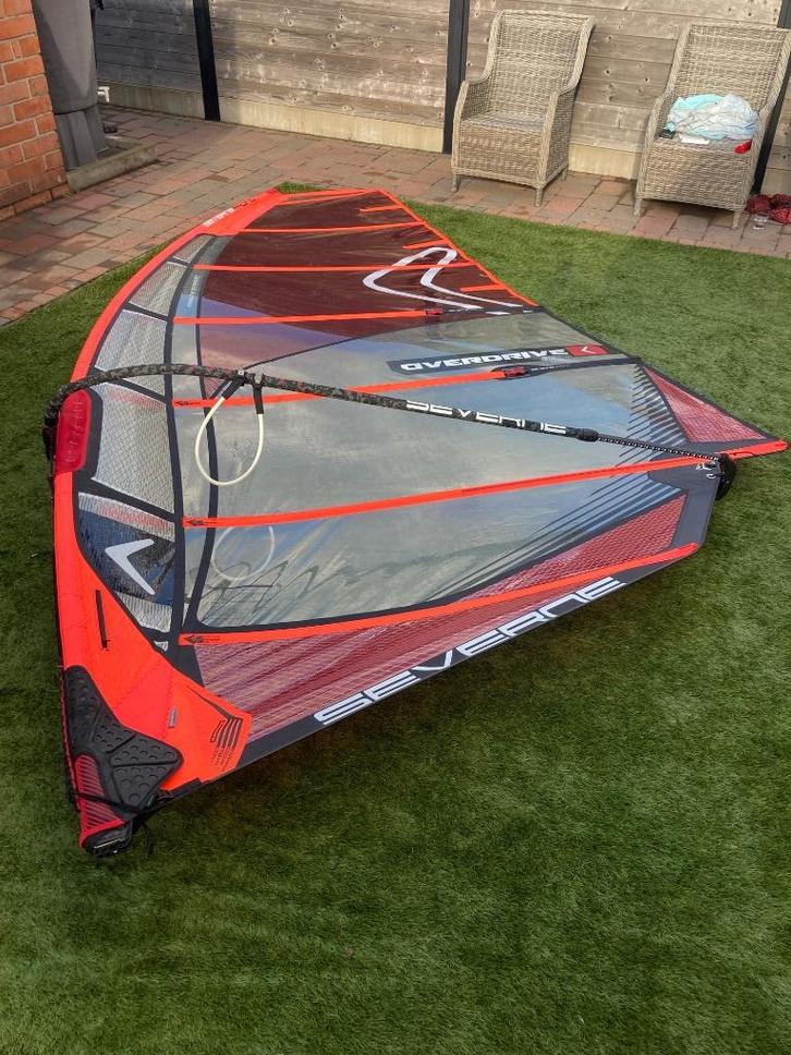 Severne Free race set + Wave & Freestyle zeilen, Watersport en Boten, Windsurfen, Zo goed als nieuw, Complete set, 7 m² of meer