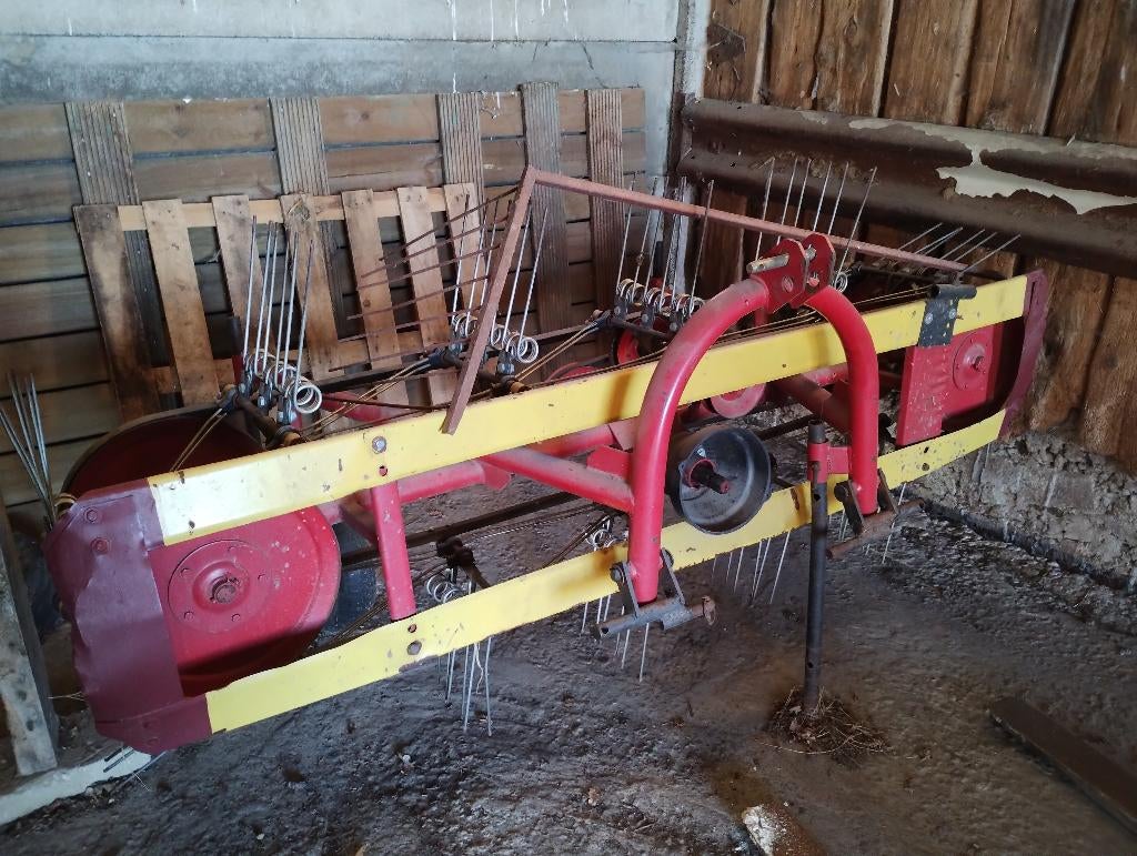 Snelhooier, hooikeerder, Zakelijke goederen, Landbouw | Werktuigen, Ophalen