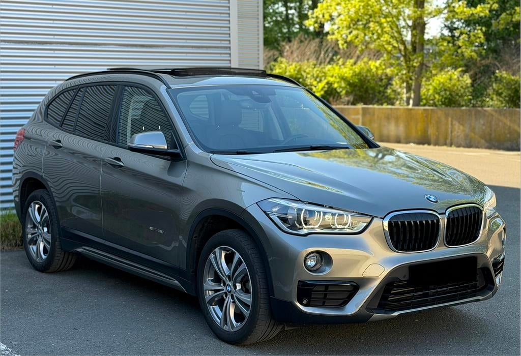 Bmw x1 sDrive1.8i Automaat 35.000 km !! Navi / Led / Pano.., Auto's, BMW, 1505 kg, 124 g/km, Bedrijf, 5 zetels