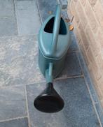 Te koop: Handige groene plastic gieter van 11liter., Ophalen, Zo goed als nieuw, Kunststof