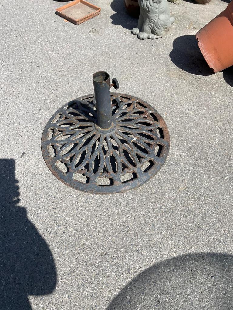 Gietijzeren parasolvoet diameter 60cm, Ophalen, Gebruikt, Minder dan 1 meter, Parasolvoet