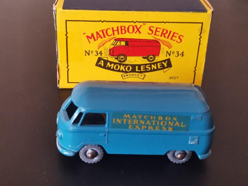 Wijnoogst, Ophalen, Lesney