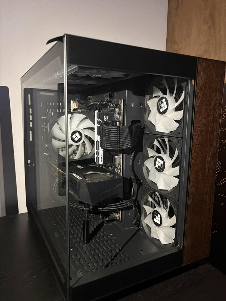 Gaming pc rgb, Informatique & Logiciels, Ordinateurs de bureau, Comme neuf, Gaming, Enlèvement