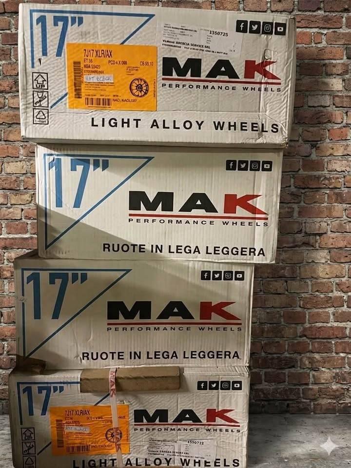 Jantes17 + Pneus toyo tires proxes sport Fiat 500 595 Abarth, Auto-onderdelen, Banden en Velgen, Banden en Velgen, 17 inch, Overige