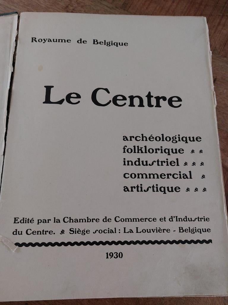 Livre publié en 1930 LE CENTRE, Enlèvement