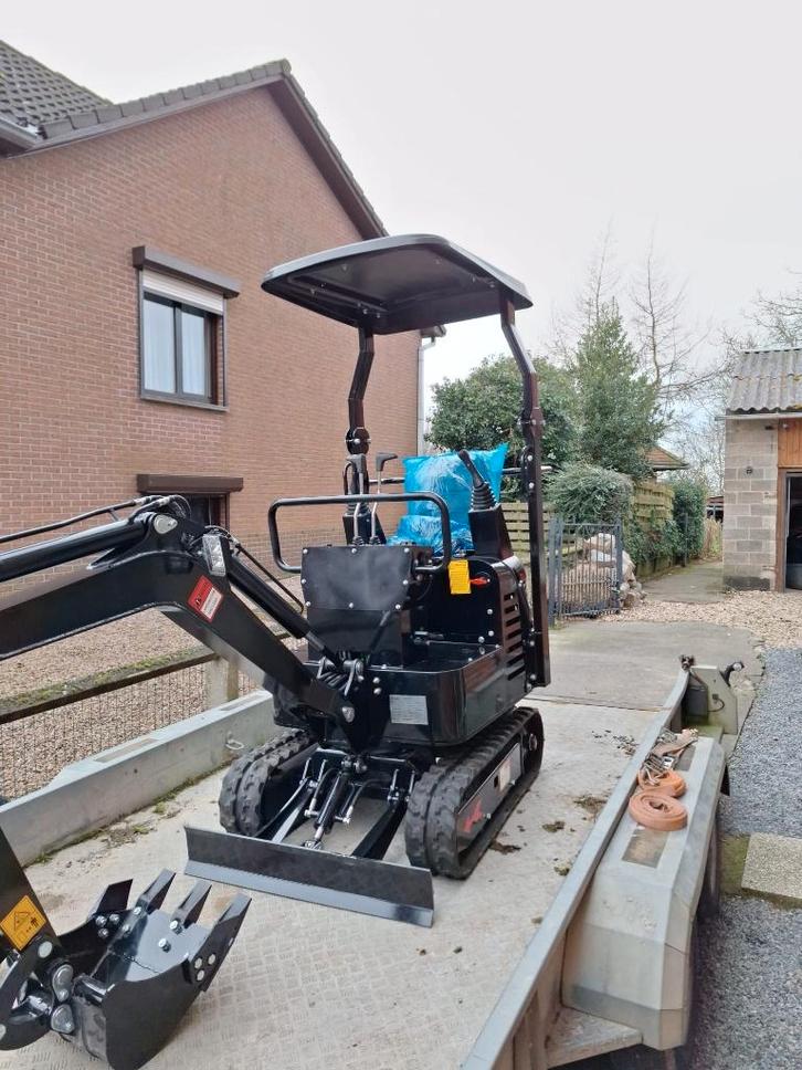 Mini graver, Zakelijke goederen, Machines en Bouw | Kranen en Graafmachines, Ophalen