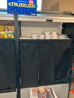 kast met legplanken en rolluik, Ophalen, Kunststof, Gebruikt, 100 tot 150 cm