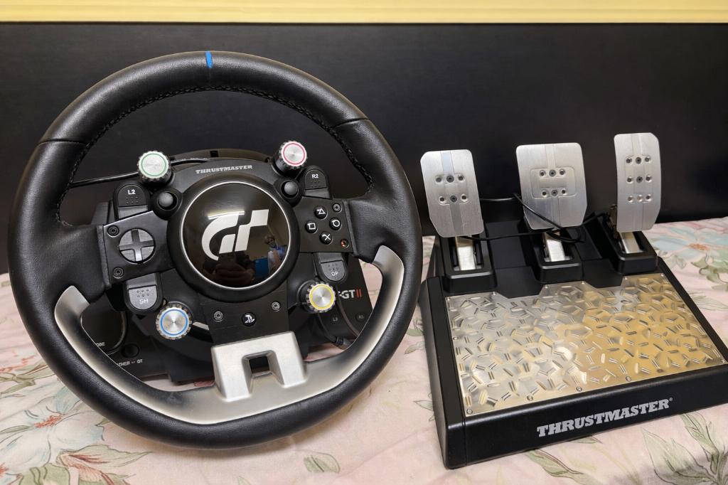 Thrustmaster T-GT II 2 + T-LCM Pedalen / 1 jaar garantie, Ophalen, Zo goed als nieuw, Stuur of Pedalen, PlayStation 4