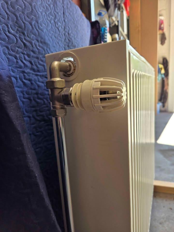 Radiateur T33 800/700, 800 watts ou plus, Comme neuf, Enlèvement, 80 cm ou plus