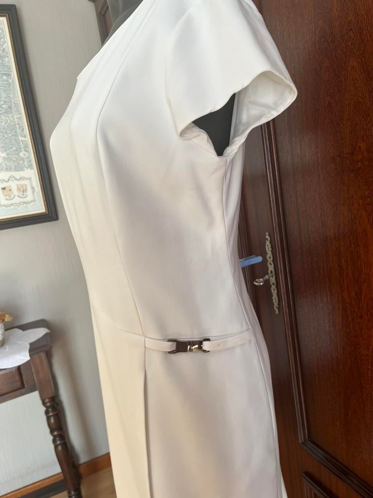 Kwaliteitsvolle gevoerde ecru jurk van Taifun, Kleding | Dames, Ophalen of Verzenden, Zo goed als nieuw, Maat 38/40 (M)