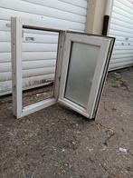CHASSIS PVC, Enlèvement, Comme neuf, Châssis de fenêtre, Vitre comprise