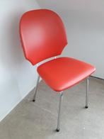 chaise de cuisine orange des années 1960, Enlèvement