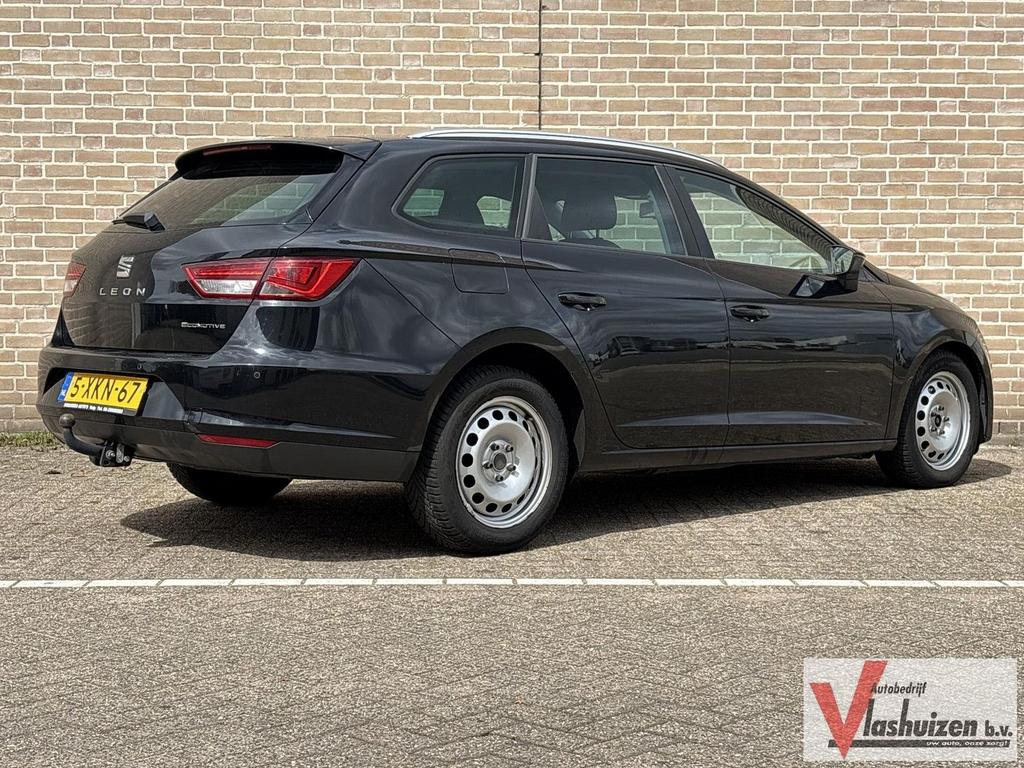 Seat Leon ST 1.6 TDI Style Business Ecomotive | Climate | Na, Auto's, Seat, Zwart, Zwart, Bedrijf, Parkeersensor