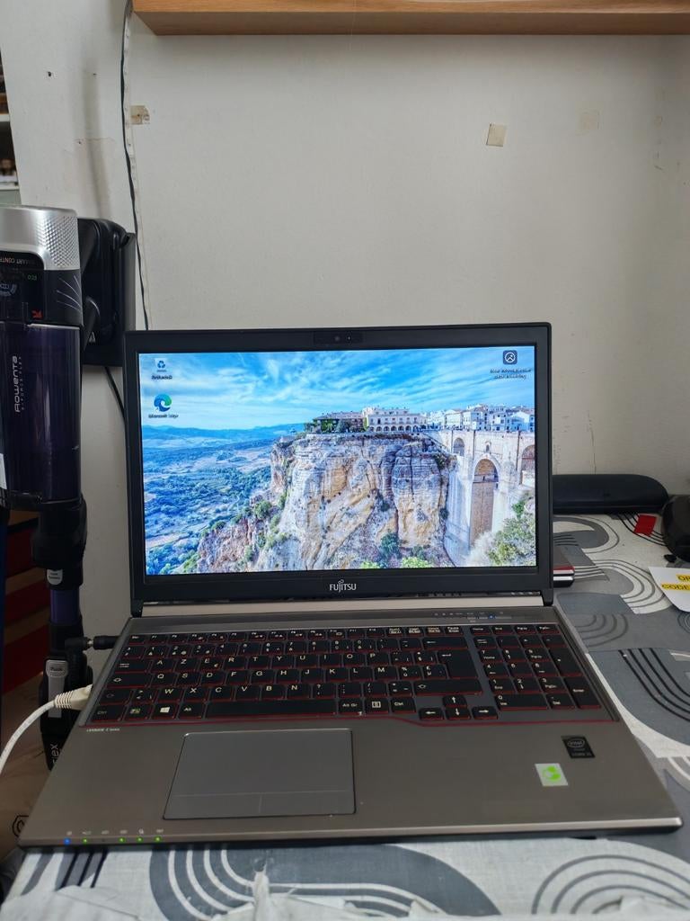 LOT VAN 9 LAPTOPS FUJITSU LIFEBOOK E 754 voor onderdelen, Gebruikt, HDD, 2 tot 3 Ghz, 15 inch