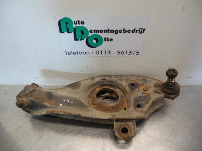 Bras de suspension avant droit d'un Volkswagen LT (LT 75-), Autos : Pièces & Accessoires, Suspension & Châssis, Volkswagen, Utilisé