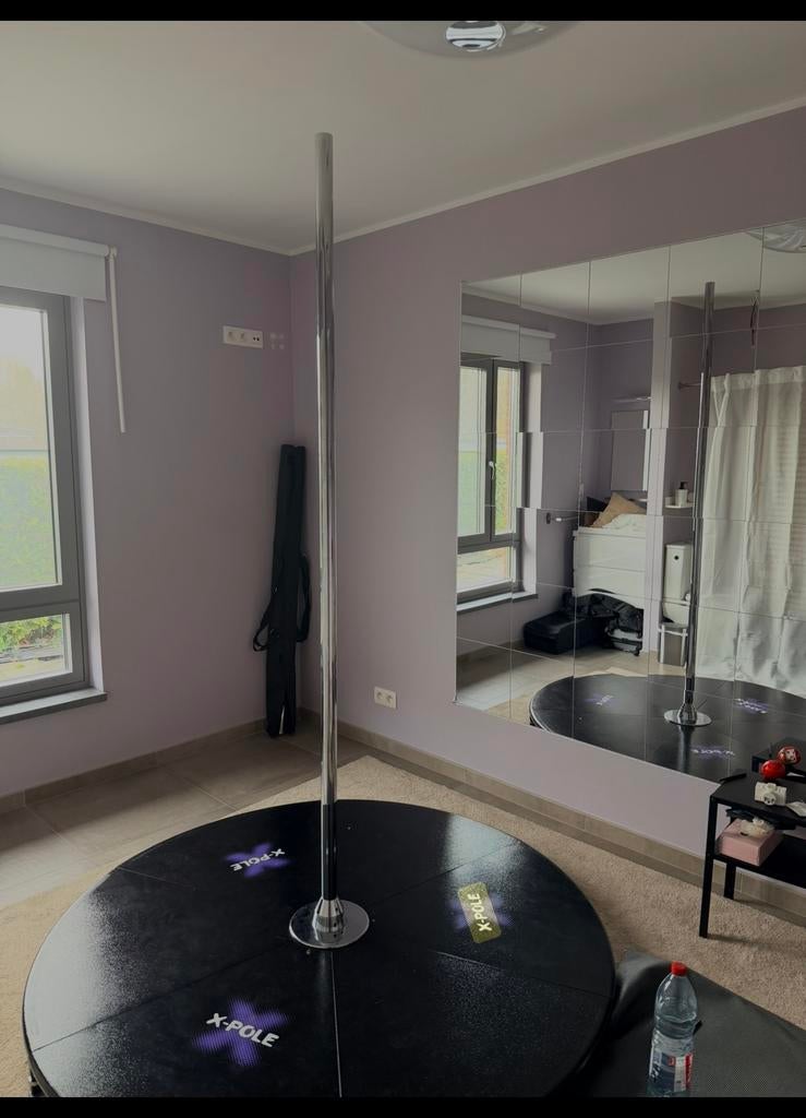 Podium pole dance X-STAGE LITE de X-POLE, Sports & Fitness, Danse, Comme neuf, Enlèvement