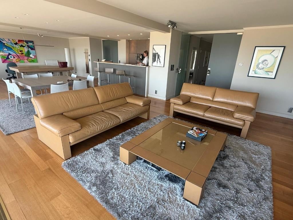 Lederen salon + salontafel, Enlèvement, Utilisé, Cuir, Strak