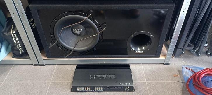 Ensemble caisson de basses et amplificateur pour système aud, Autos : Divers, Haut-parleurs voiture, Comme neuf, Enlèvement