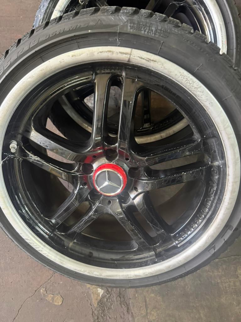 belle jante avec nouveaux pneus  5x112x19 »pour Mercedes, Autos : Pièces & Accessoires, Pneus & Jantes, Neuf, Pneus et Jantes