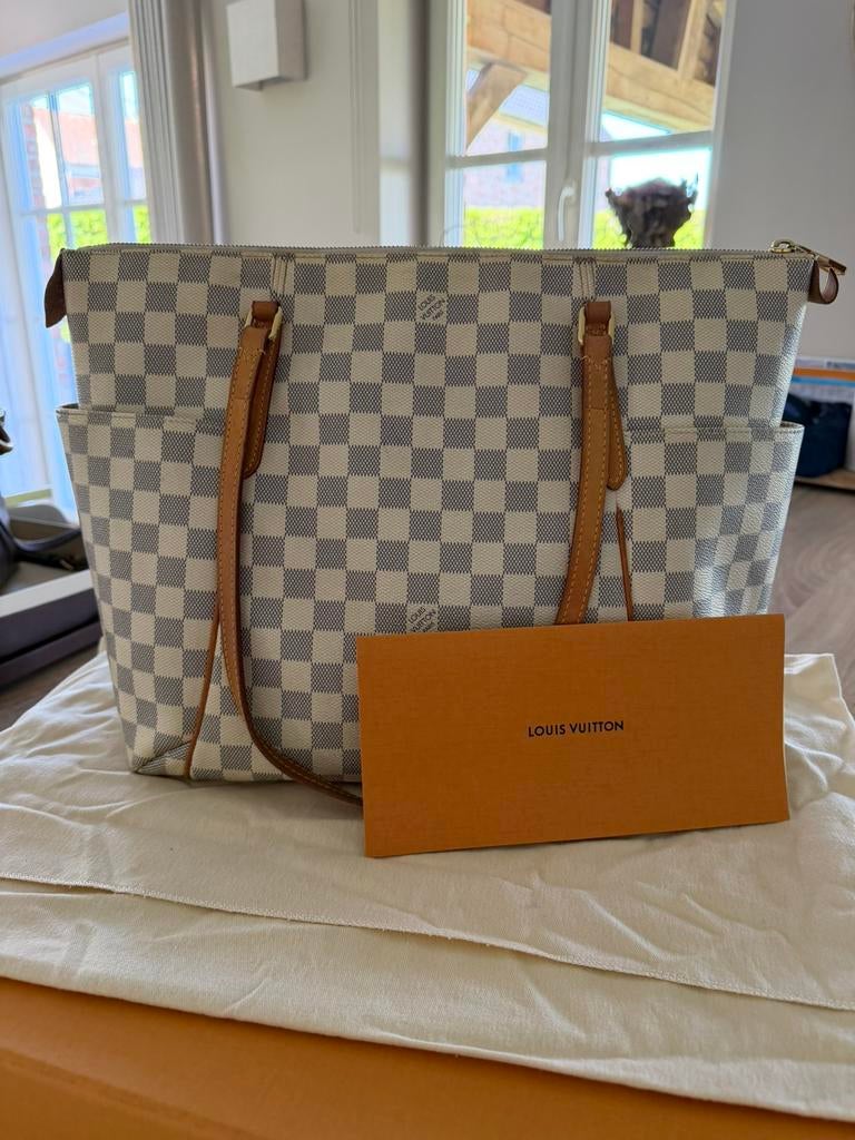 Louis Vuitton Totally MM Damier Azur, Ophalen, Zo goed als nieuw