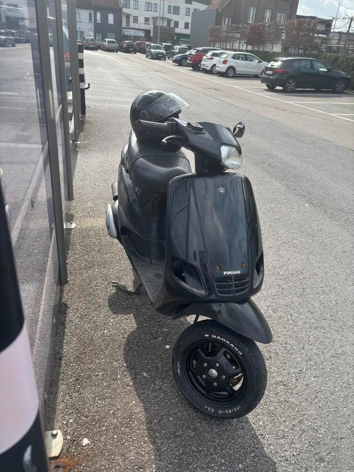 piaggio zip type b klasse 50cc, Fietsen en Brommers, Scooters | Vespa, Zo goed als nieuw, Ophalen