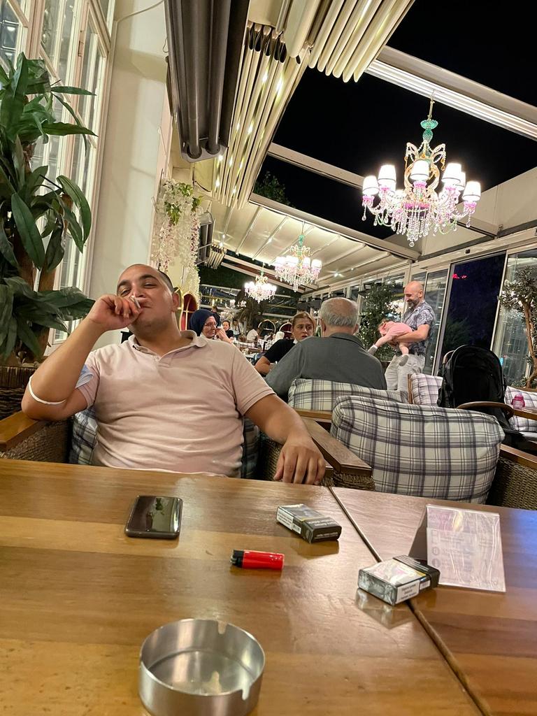 L’Homme a vendre, Hobby en Vrije tijd, Overige Hobby en Vrije tijd, Ophalen, Zo goed als nieuw