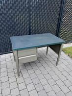 Metalen bureau (kind), Tuin en Terras, Tuintafels, Ophalen, Zo goed als nieuw