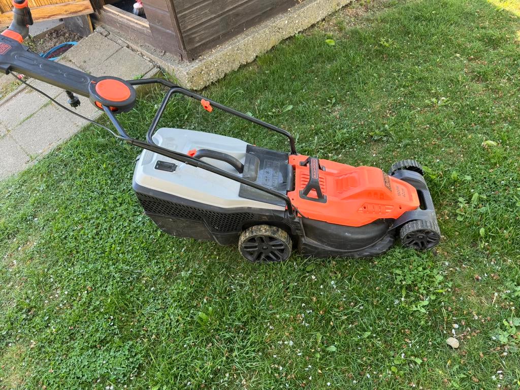 Tondeuses 1800wat 42 cm, Jardin & Terrasse, Tondeuses à gazon, Enlèvement ou Envoi, Comme neuf