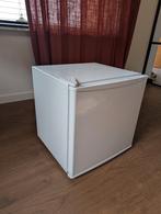 Mini koelkast, Ophalen, Minder dan 85 cm, 45 tot 60 cm, Met vriesvak