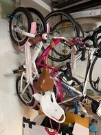 2 meisjes fietsen, Ophalen, Gebruikt, Popal