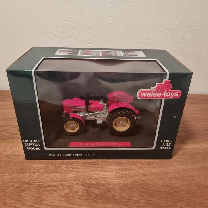Jouets Schluter Super 1250 V blancs, Hobby & Loisirs créatifs, Voitures miniatures | 1:32, Neuf, Tracteur et Agriculture, Autres marques