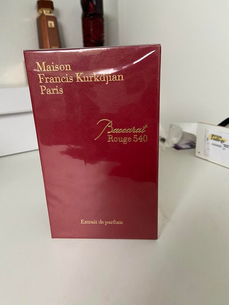 Parfum Baccarat 540, Bijoux, Sacs & Beauté, Beauté | Parfums, Enlèvement, Neuf