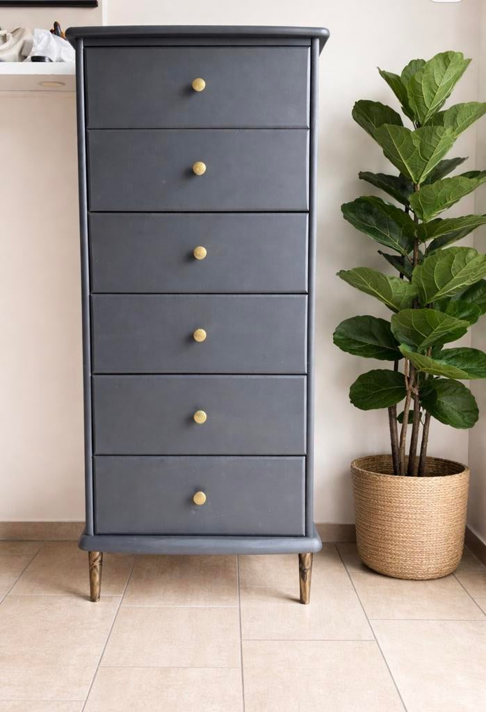 Ladenkast, Ophalen, Zo goed als nieuw