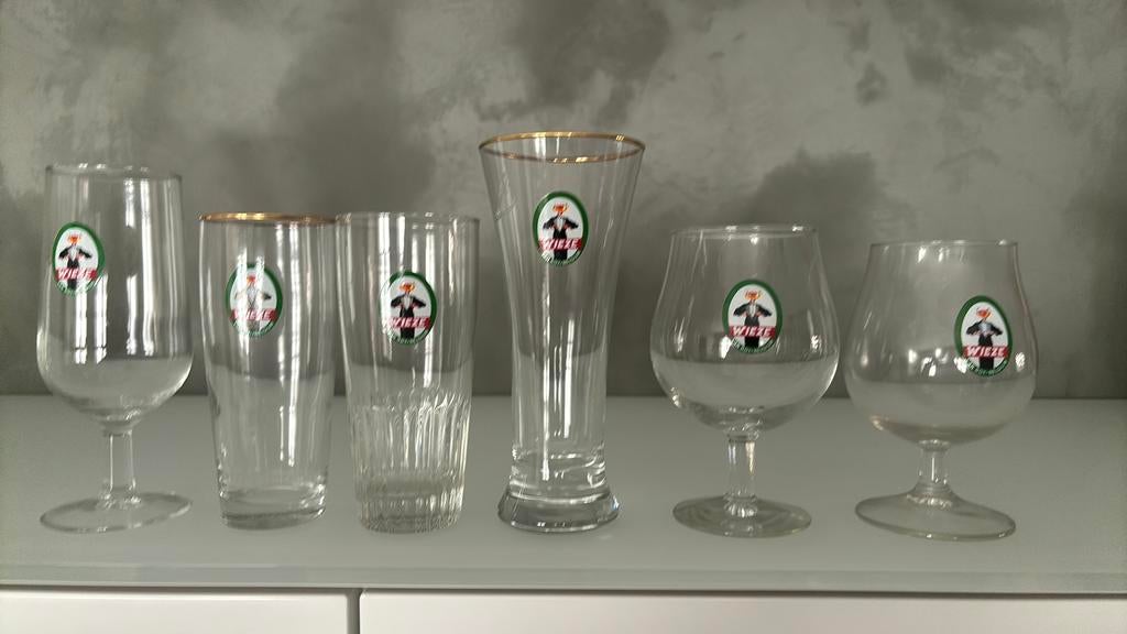 Verschillende glazen Van Roy Wieze groen, Ophalen, Zo goed als nieuw