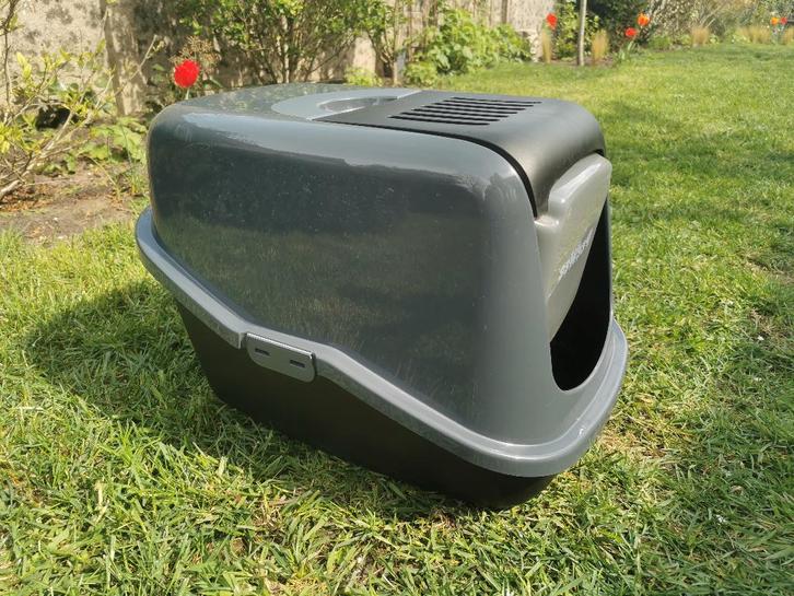 PeeWee kattenbak met rooster, Animaux & Accessoires, Bacs à litière, Comme neuf, Fermé, Enlèvement