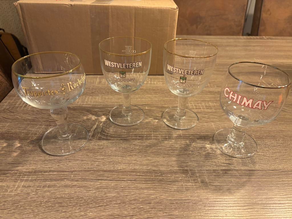 4 trappist bierglazen, Ophalen of Verzenden, Zo goed als nieuw