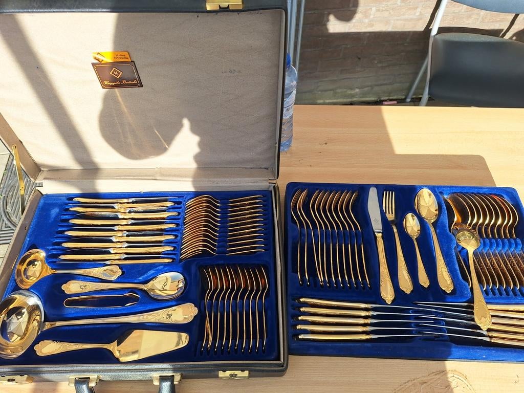 Ensemble de couverts Solingen en métal doré 23/24 carats, Antiquités & Art, Enlèvement
