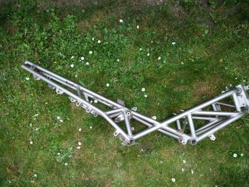cadre chassis ducati st2, Motos, Enlèvement, Utilisé