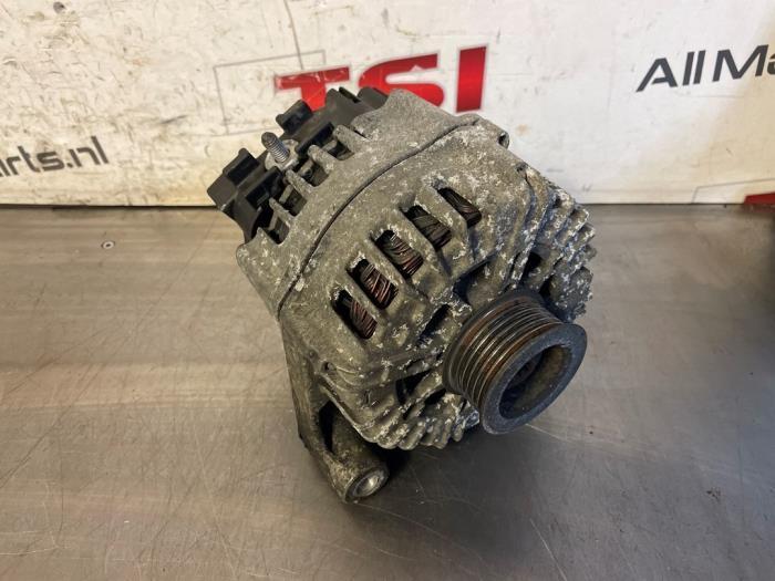 Dynamo van een BMW X1, Auto-onderdelen, Motor en Toebehoren, BMW, Gebruikt, 3 maanden garantie, Ophalen of Verzenden