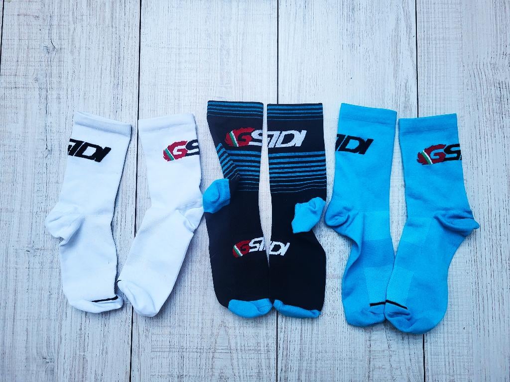 3 paires de chaussettes de cyclisme taille 40-44 : neuves, Neuf, Femmes, Enlèvement ou Envoi, Sous-vêtement
