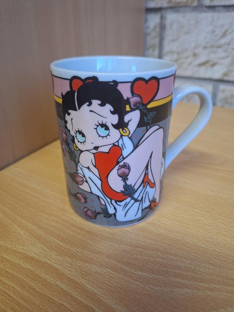 Betty Boop Vandor Bed of Roses mok uit 1992, Verzamelen, Beelden en Beeldjes, Nieuw, Mens, Ophalen of Verzenden