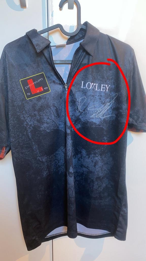 Gesigneerde dartshirts, Sport en Fitness, Darts, Nieuw, Ophalen