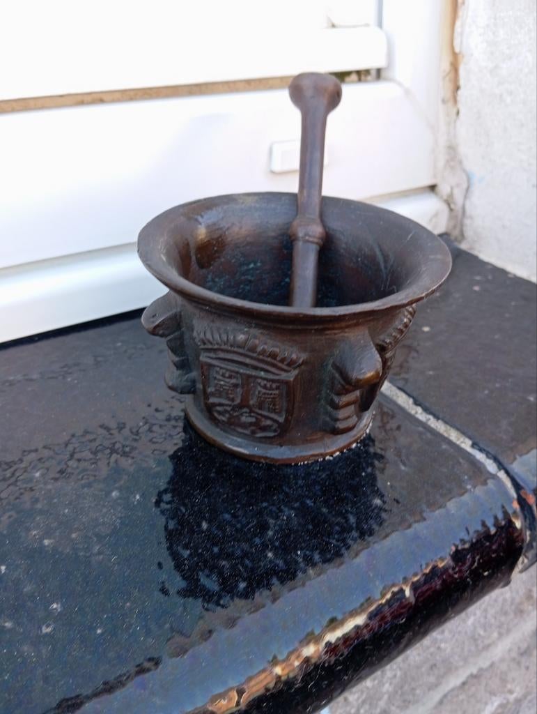 Vieux mortier en bronze, Enlèvement ou Envoi, Bronze