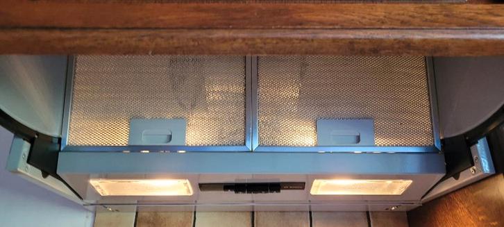 Hotte, Elektronische apparatuur, Afzuigkappen, Zo goed als nieuw, Inbouw, Wandschouwkap, 200 tot 400 m³ per uur, Motor, Ophalen