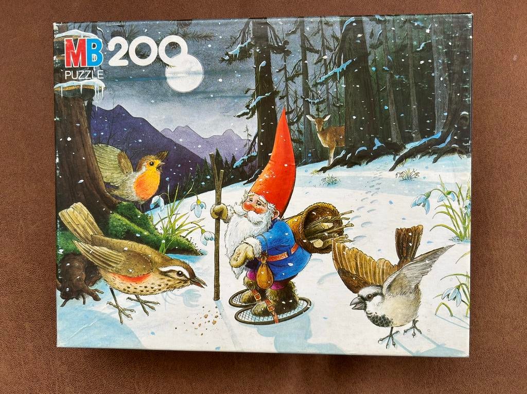 Puzzel MB 200 stuks, Kinderen en Baby's, Speelgoed | Kinderpuzzels, Ophalen, Zo goed als nieuw