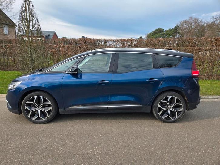 Renault Grand Scenic benzine bij 2022 met 108000km., Auto's, Renault, Particulier, Grand Scenic, Achteruitrijcamera, Elektrische ramen