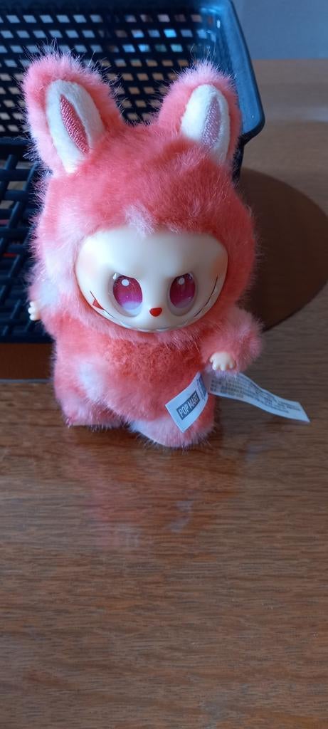 Labubu The Monsters, Ophalen, Roze