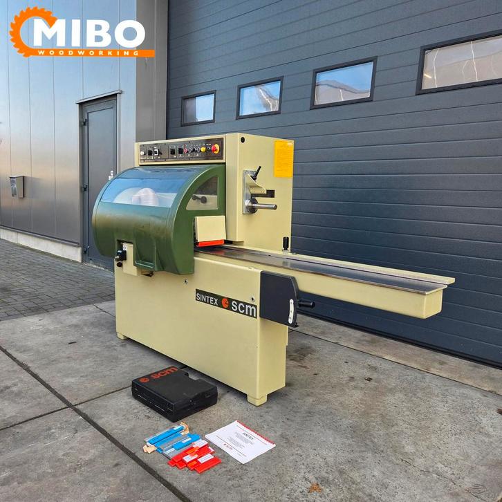 SCM Vierzijdig schaafbank sintex *** compact nieuwstaat, Articles professionnels, Machines & Construction | Travail du bois, Enlèvement ou Envoi