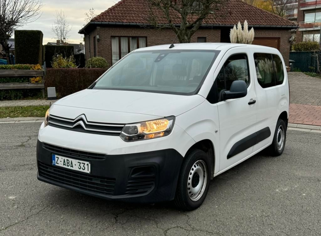 Citroen Berlingo 1.2 benzine, 161.000 km, 09.2019, Euro6b, Auto's, Citroën, Voorwielaandrijving, 4 deurs, Wit, Electronic Stability Program (ESP)